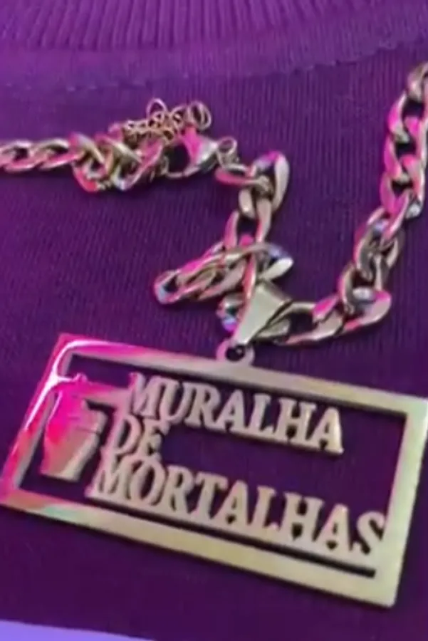 Corrente Muralha — Dourada